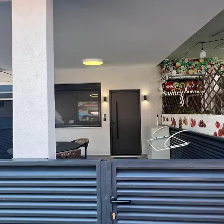 Zeusplace Blue Wave 1 شقة *