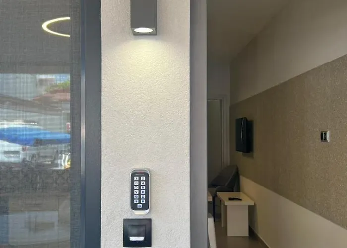 Zeusplace Blue Wave 1